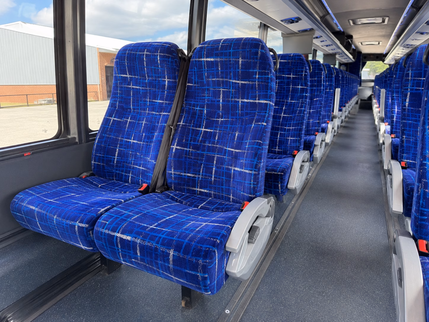 busrentaledina com puts your group on the road to stillwater and saint croix vineyards