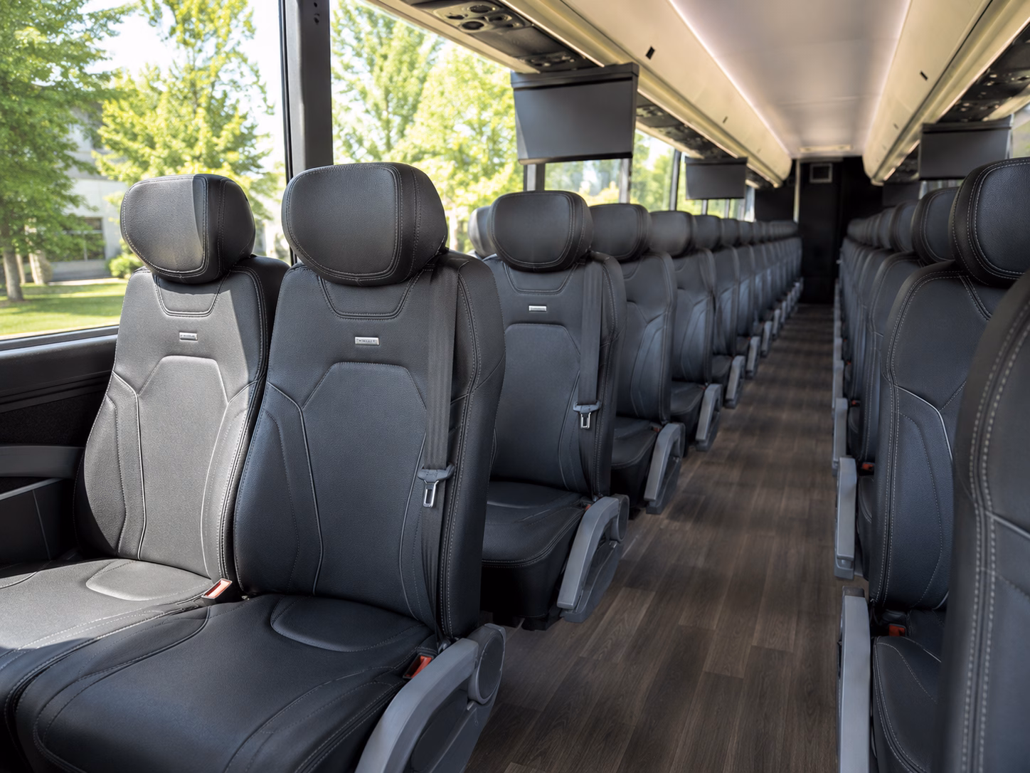 how the distance and duration of your trip affect charter bus rates in edina